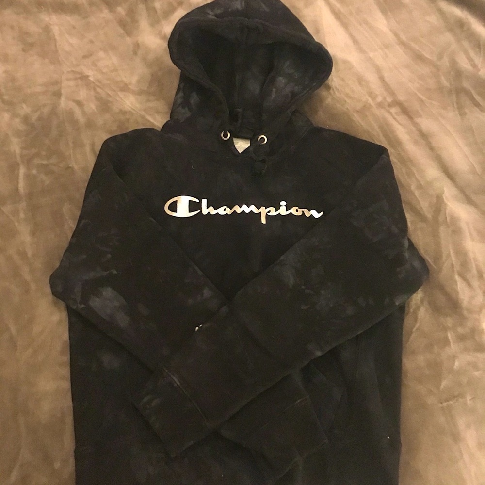 NWOT Champion Tie Dyed Crop Hoodie